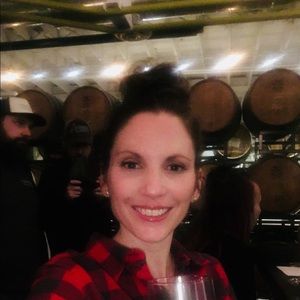 Meet your Posher, Megan